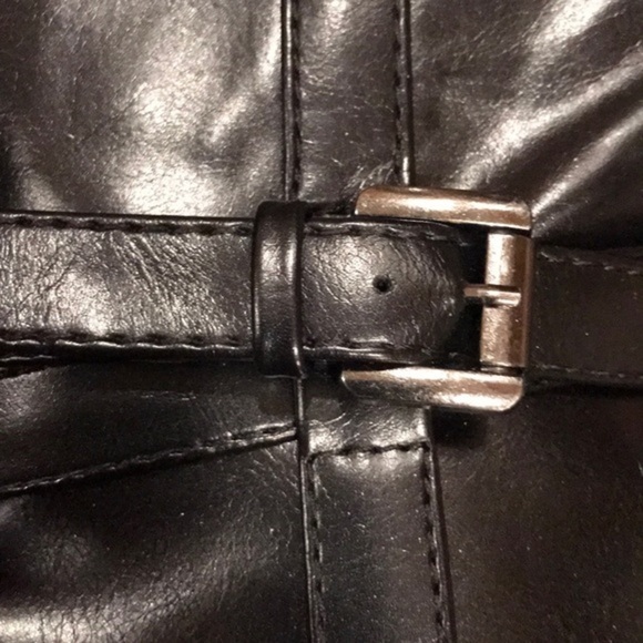 American Eagle belted knee boot.  NWT - Picture 7 of 8